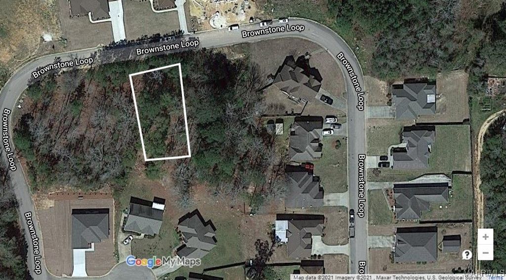 280 Brownstone Loop, Elmore, AL 36025