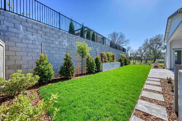 8641 Buckbrush Ln, Granite Bay, CA 95746