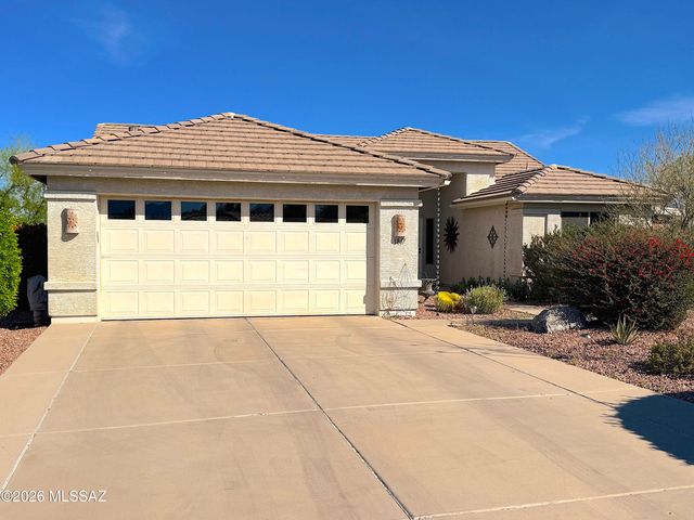 1847 E Desert Lark Pass, Green Valley, AZ 85614