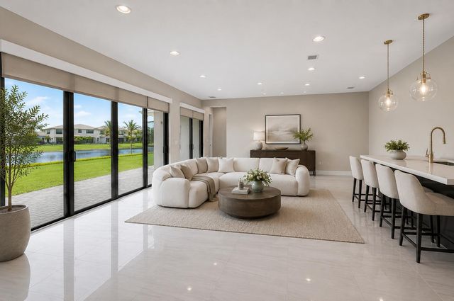 17089 Rainbow Falls Trail, Boca Raton, FL 33496