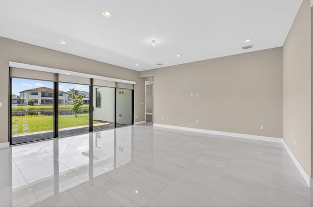 17089 Rainbow Falls Trail, Boca Raton, FL 33496