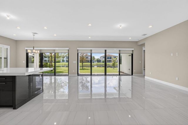 17089 Rainbow Falls Trail, Boca Raton, FL 33496