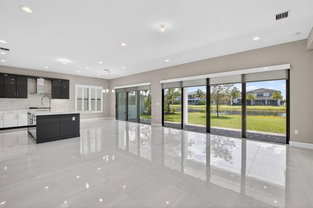 17089 Rainbow Falls Trail, Boca Raton, FL 33496