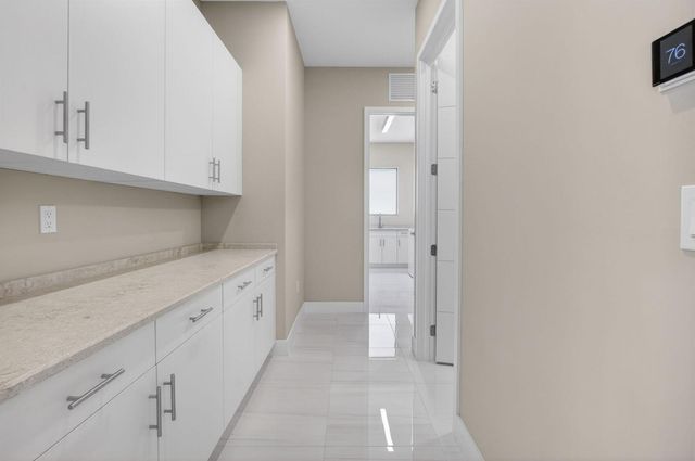 17089 Rainbow Falls Trail, Boca Raton, FL 33496