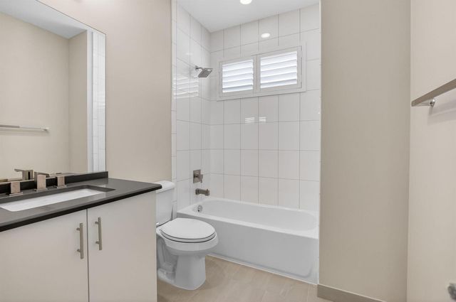 17089 Rainbow Falls Trail, Boca Raton, FL 33496