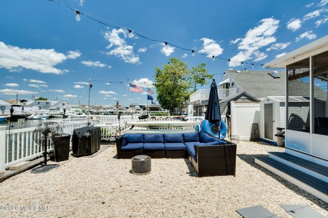 129 N Spinnaker Drive, Little Egg Harbor, NJ 08087