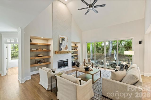 18320 Copeland Way, Davidson, NC 28036