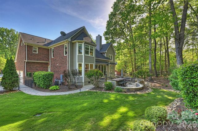 18320 Copeland Way, Davidson, NC 28036