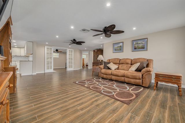 9720 DELRAY DRIVE, New Port Richey, FL 34654