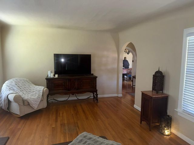222 Oak Street, Salinas, CA 93901