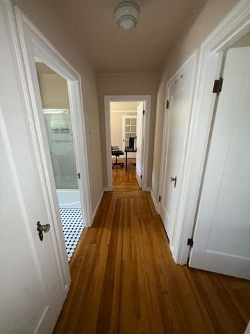 222 Oak Street, Salinas, CA 93901