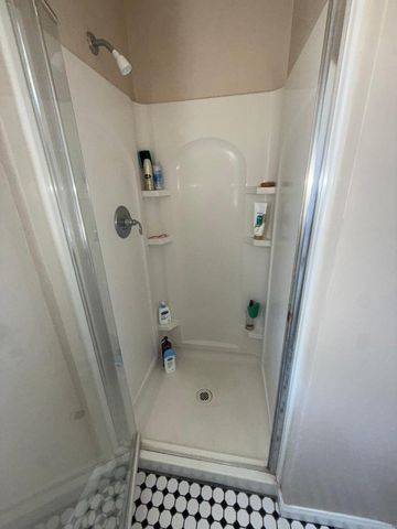 222 Oak Street, Salinas, CA 93901