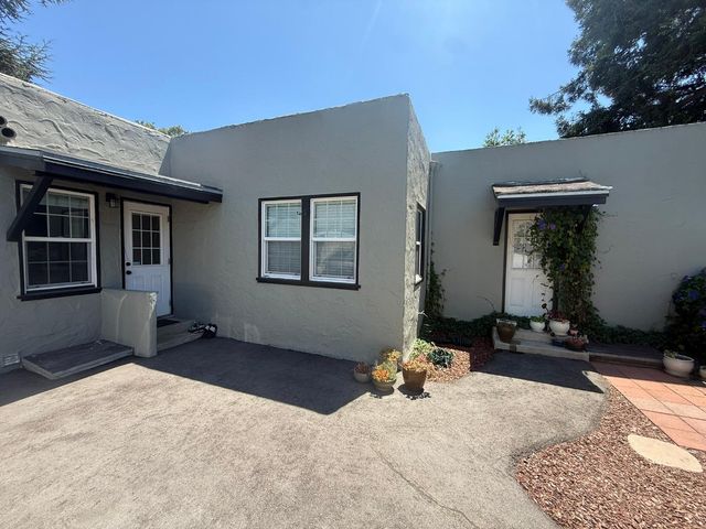 222 Oak Street, Salinas, CA 93901