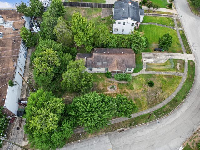 5130 Live Oak Street, Houston, TX 77004