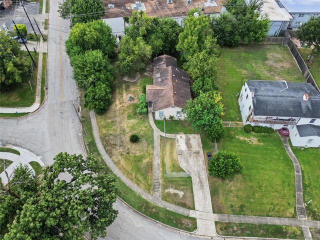 5130 Live Oak Street, Houston, TX 77004