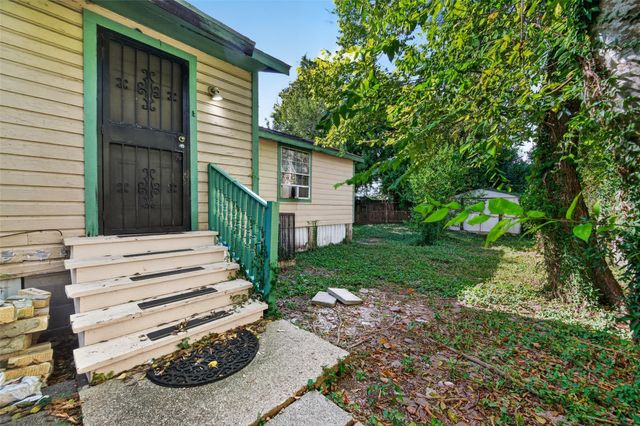 5130 Live Oak Street, Houston, TX 77004