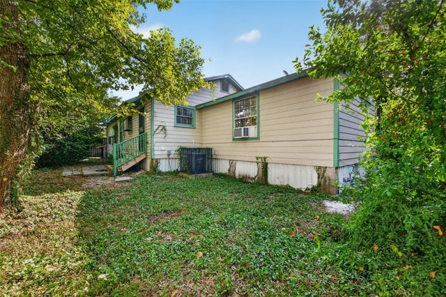 5130 Live Oak Street, Houston, TX 77004