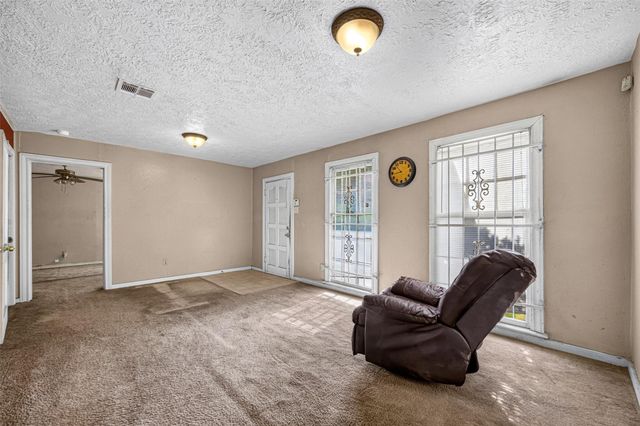 5130 Live Oak Street, Houston, TX 77004