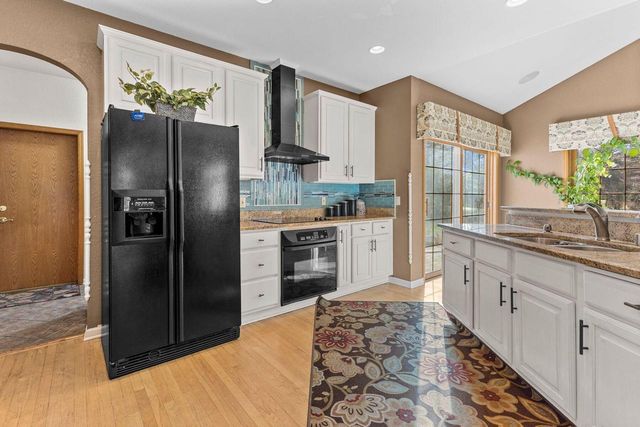 6645 Fieldstone COURT, Racine, WI 53402