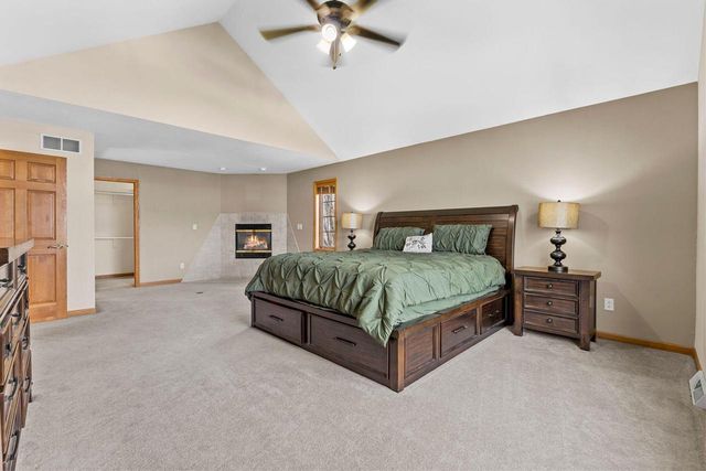 6645 Fieldstone COURT, Racine, WI 53402