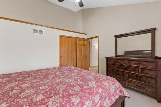 6645 Fieldstone COURT, Racine, WI 53402