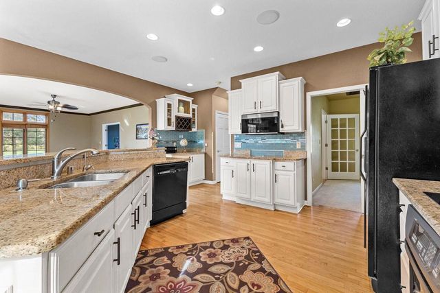 6645 Fieldstone COURT, Racine, WI 53402