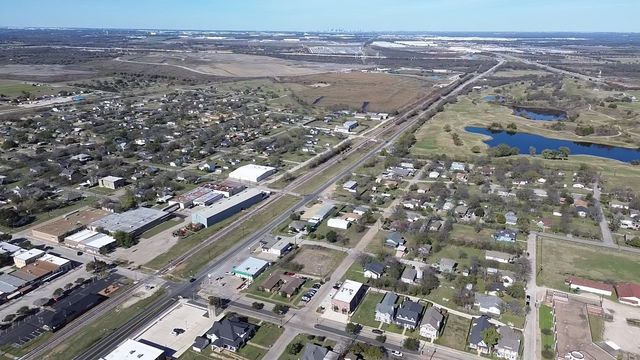 205 E 5th Street, Ferris, TX 75125