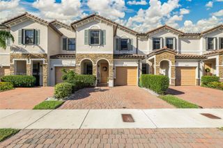 15061 SW 119th Ln, Miami, FL 33196