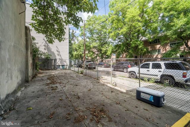 1619 W MASTER ST, Philadelphia, PA 19121
