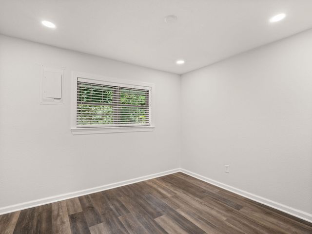 119 Allen Ave, Leesville, LA 71446