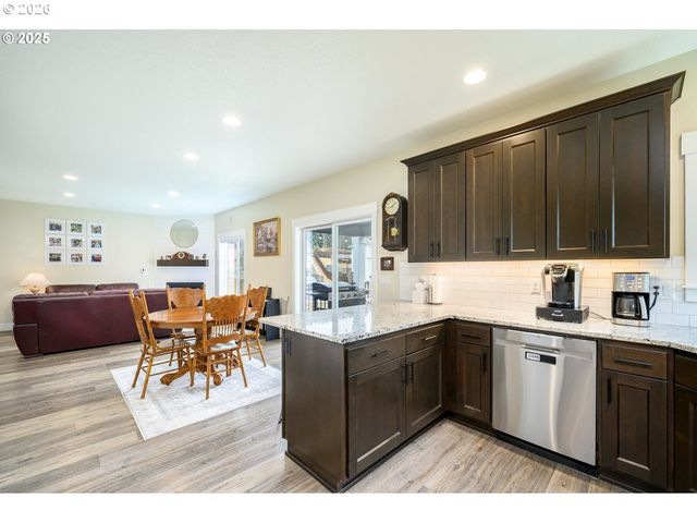 3111 Nw 2ND St, Mc Minnville, OR 97128