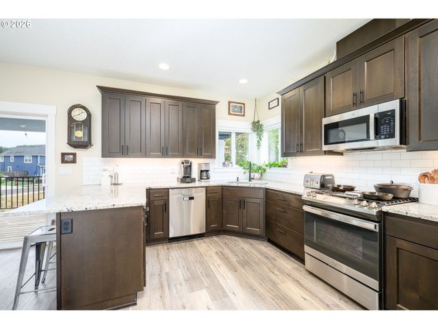 3111 Nw 2ND St, Mc Minnville, OR 97128