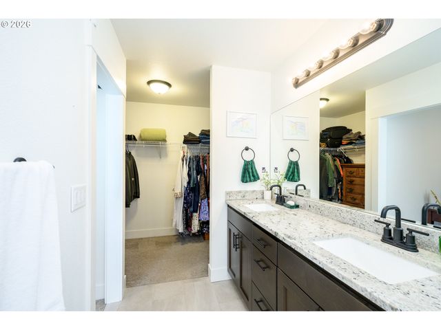 3111 Nw 2ND St, Mc Minnville, OR 97128
