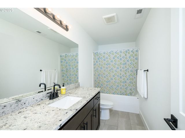 3111 Nw 2ND St, Mc Minnville, OR 97128
