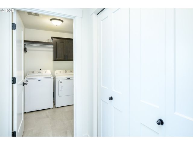3111 Nw 2ND St, Mc Minnville, OR 97128