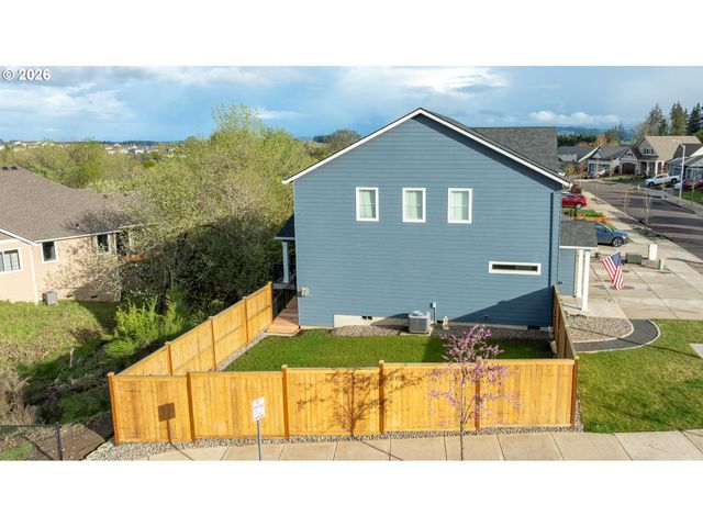 3111 Nw 2ND St, Mc Minnville, OR 97128