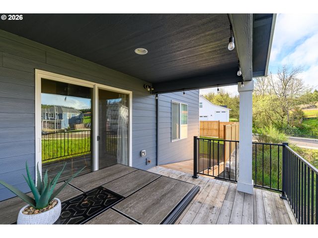 3111 Nw 2ND St, Mc Minnville, OR 97128