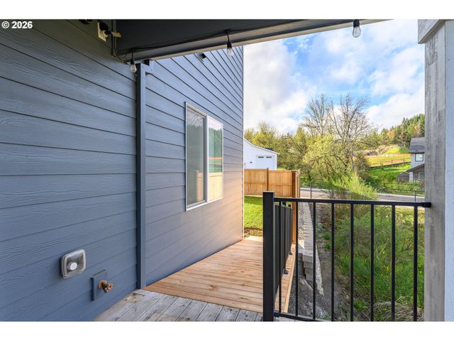3111 Nw 2ND St, Mc Minnville, OR 97128