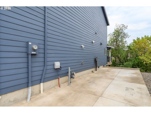 3111 Nw 2ND St, Mc Minnville, OR 97128