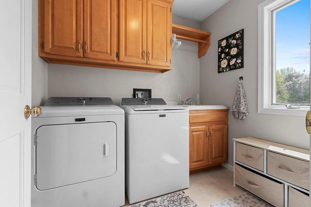 N9634 CHADBURY LANE, Appleton, WI 54915