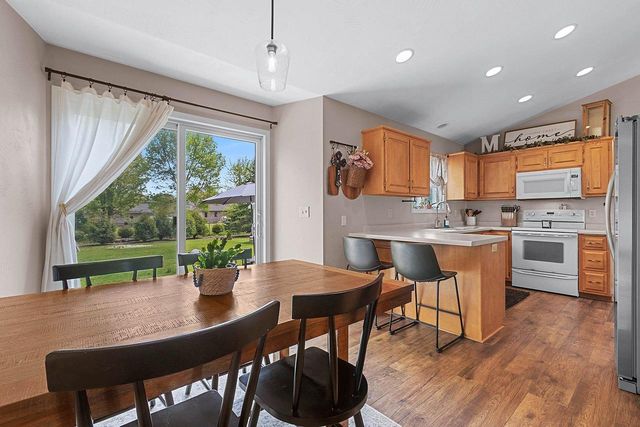 N9634 CHADBURY LANE, Appleton, WI 54915