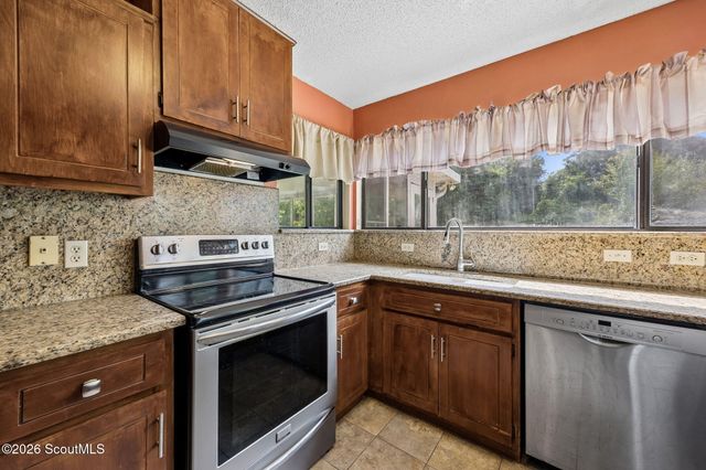 306 Green Acres Drive, Kingsland, GA 31548
