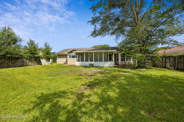 306 Green Acres Drive, Kingsland, GA 31548