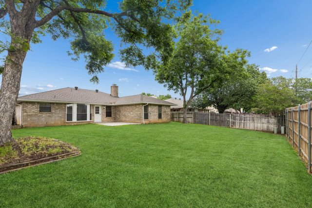 502 Parsley Lane, Euless, TX 76039