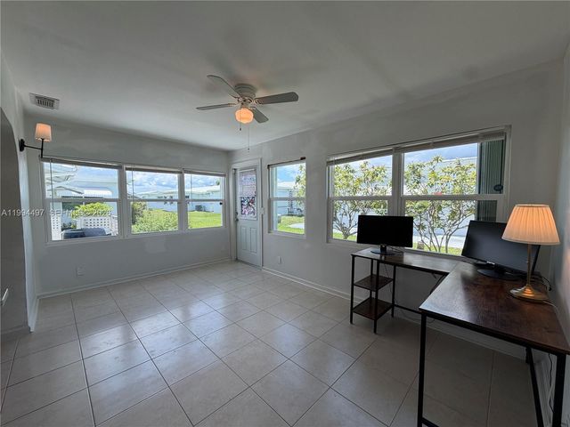 2105 SW Park Dr, Boynton Beach, FL 33426
