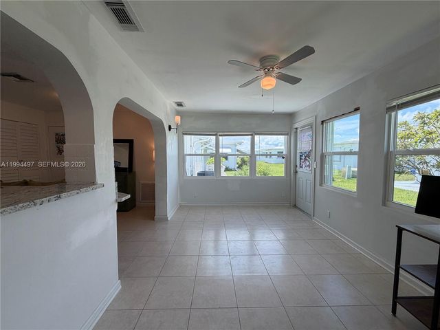2105 SW Park Dr, Boynton Beach, FL 33426
