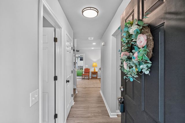 208 Errol Ln, Nashville, TN 37209