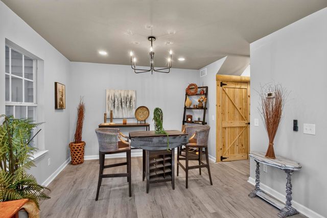 208 Errol Ln, Nashville, TN 37209