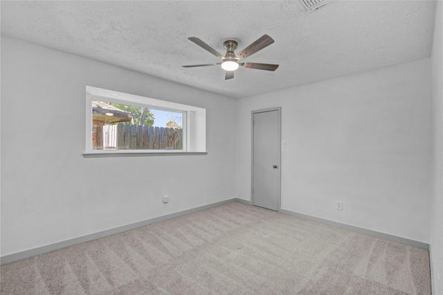 13747 Rampchester Lane, Houston, TX 77015