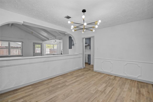 13747 Rampchester Lane, Houston, TX 77015